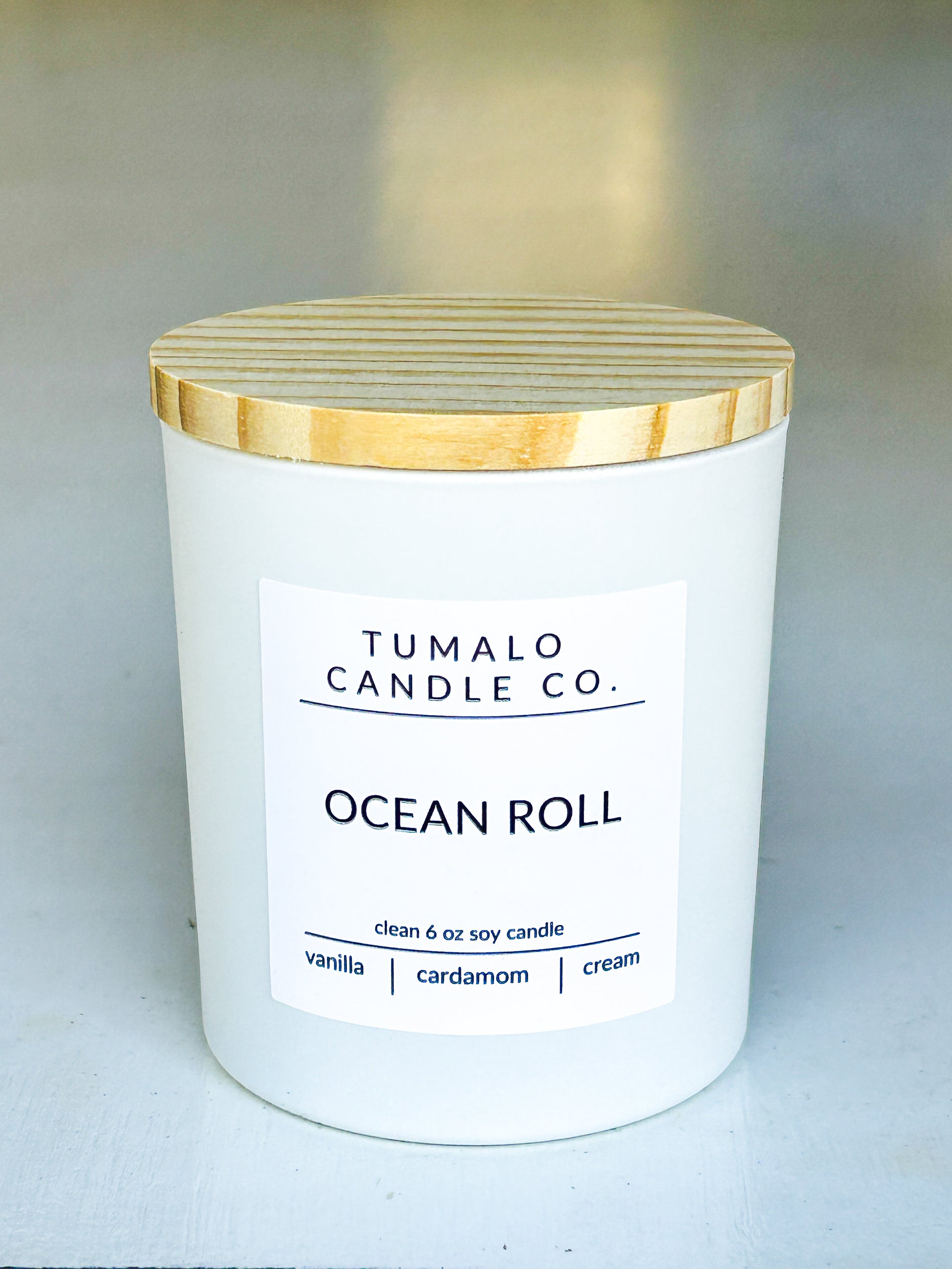 Ocean Roll Candle NEW